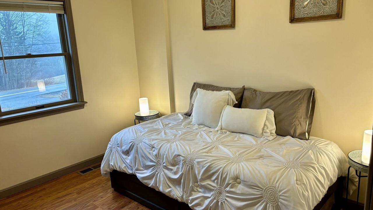 Photo of Bedroom in East Burke