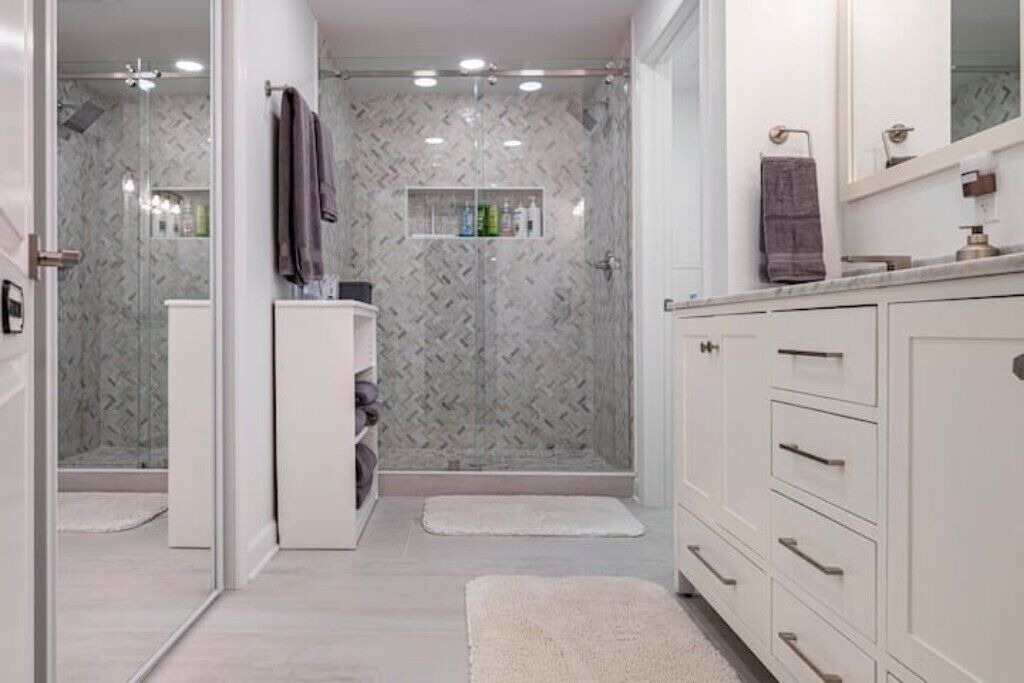 Photo of Bathroom in Bakerton