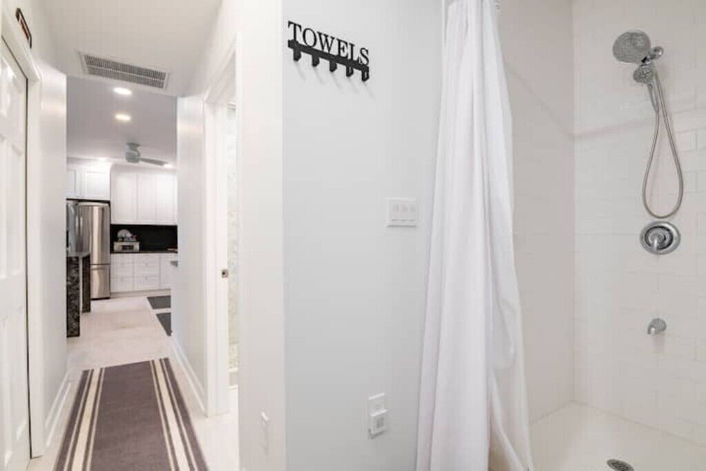 Photo of Bathroom in Bakerton