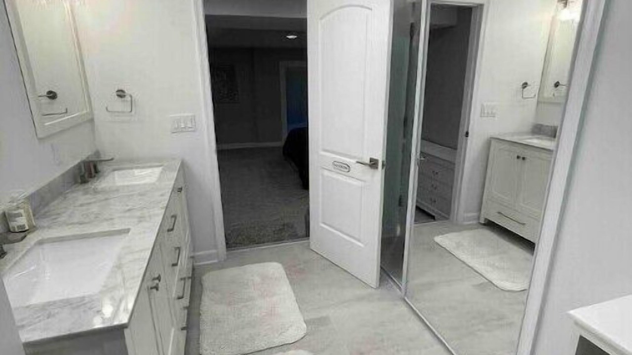 Photo of Bathroom in Bakerton