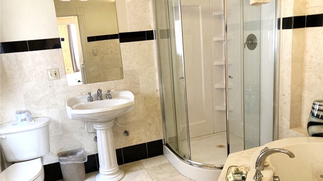 Photo of Bathroom in Brandon