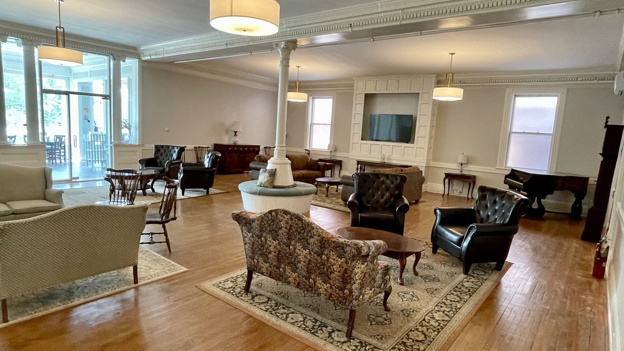 Photo of Livingroom in Brandon