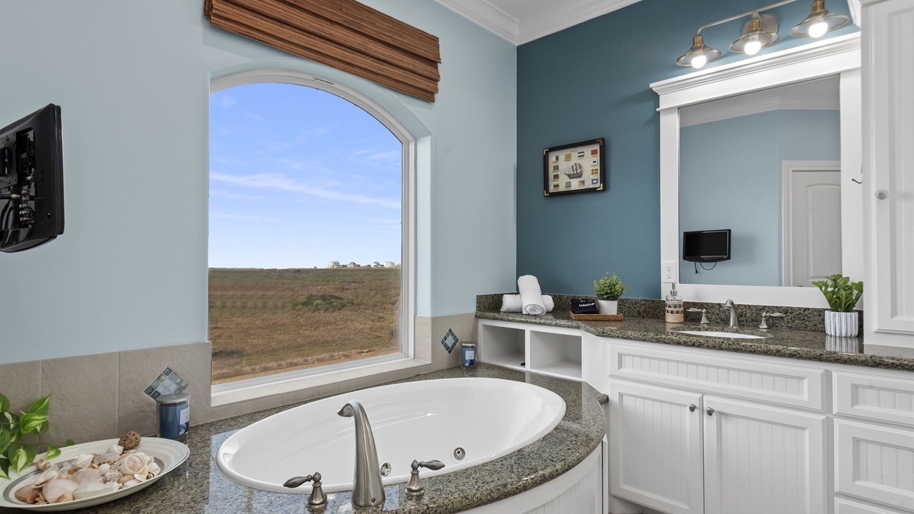 Photo of Bathroom in Miramar