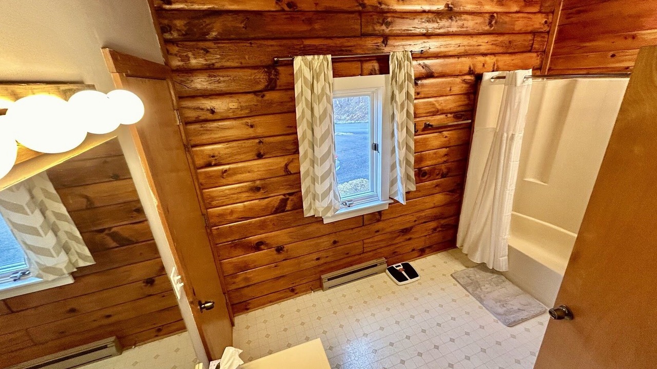 Photo of Bathroom in Radford