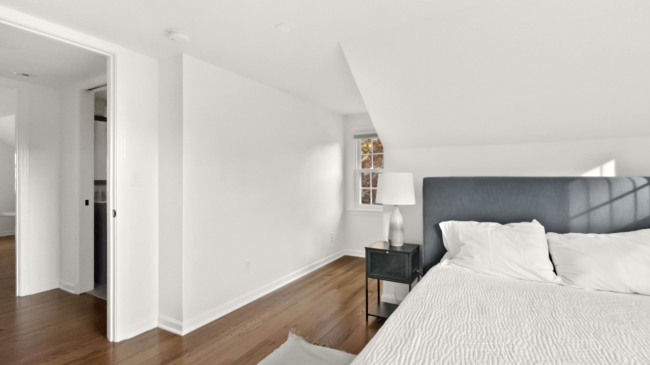 Photo of Bedroom in Skaneateles