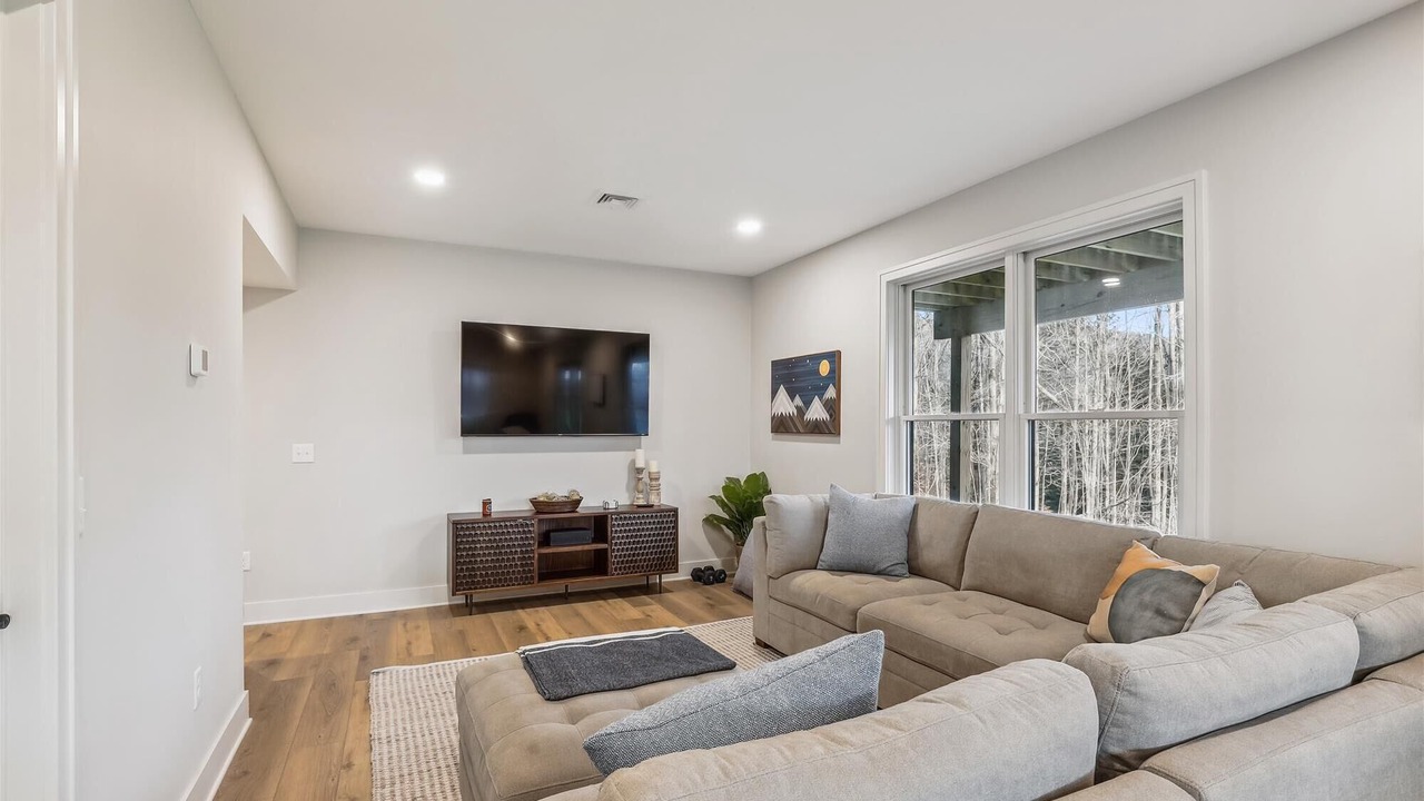 Photo of Livingroom in Waterbury Center