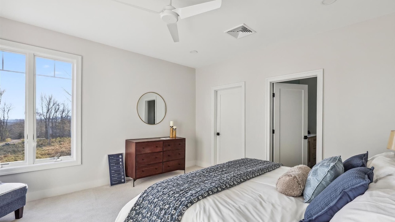 Photo of Bedroom in Waterbury Center
