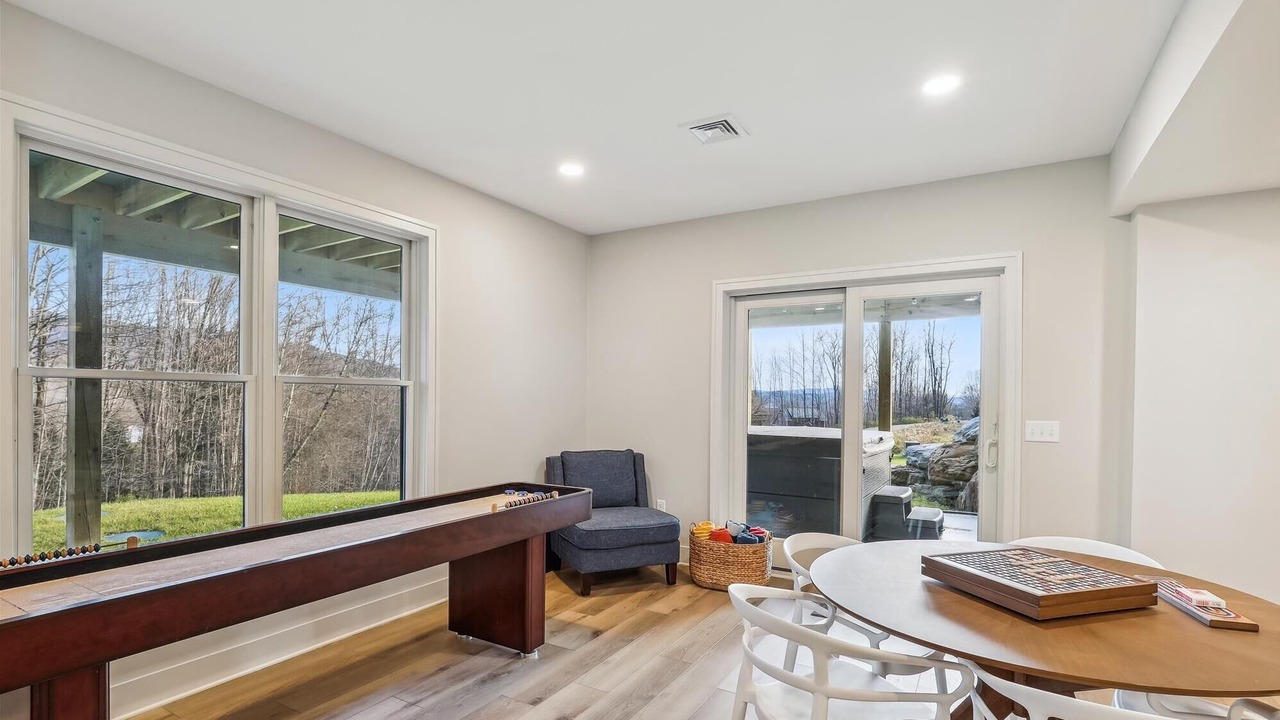 Photo of Bedroom in Waterbury Center