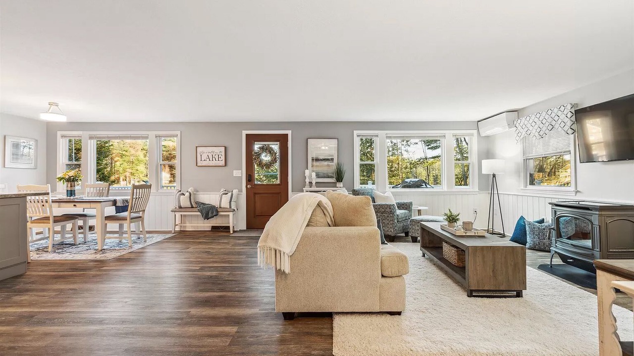 Photo of Bedroom in Belmont