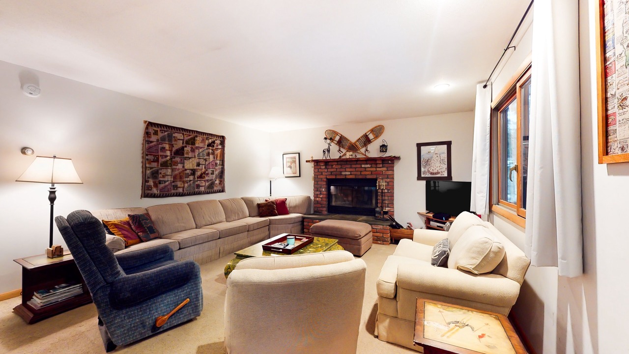 Photo of Livingroom in Brownsville