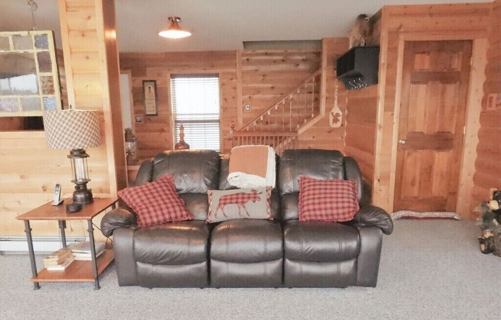 Photo of Livingroom in Pittsburg