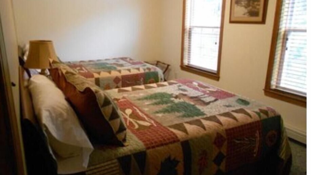 Photo of Bedroom in Pittsburg