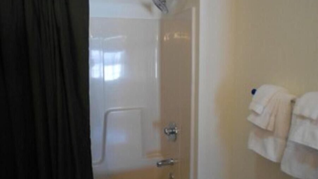 Photo of Bathroom in Pittsburg