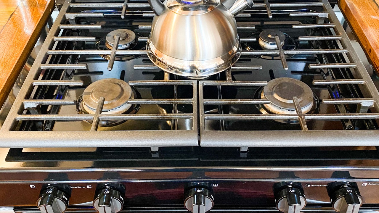 Photo of Kitchen in Hood