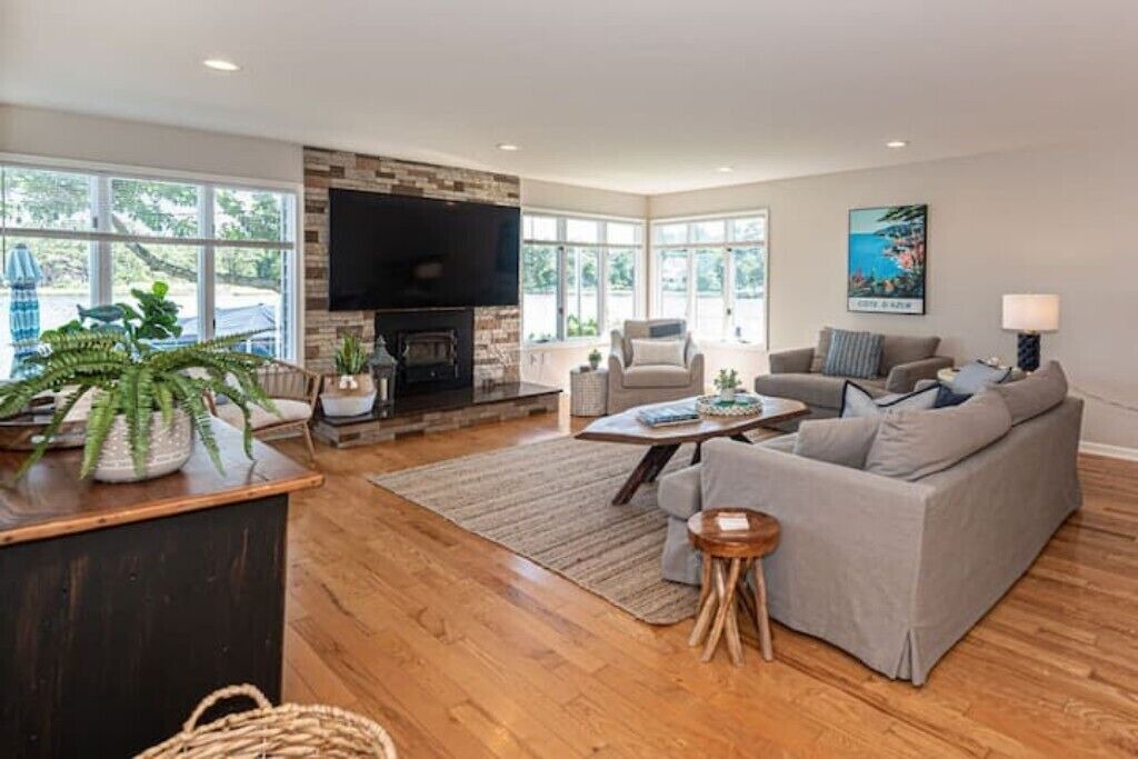 Photo of Livingroom in Ocean Pines