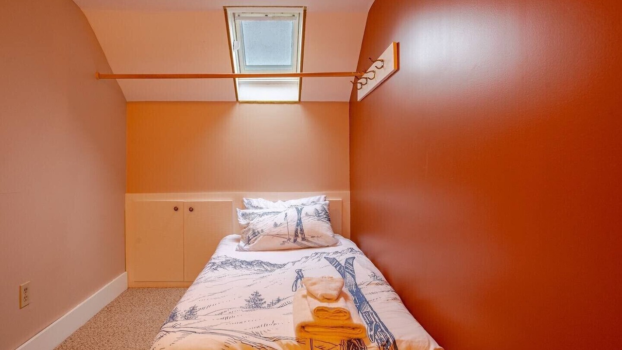 Photo of Bedroom in Hancock