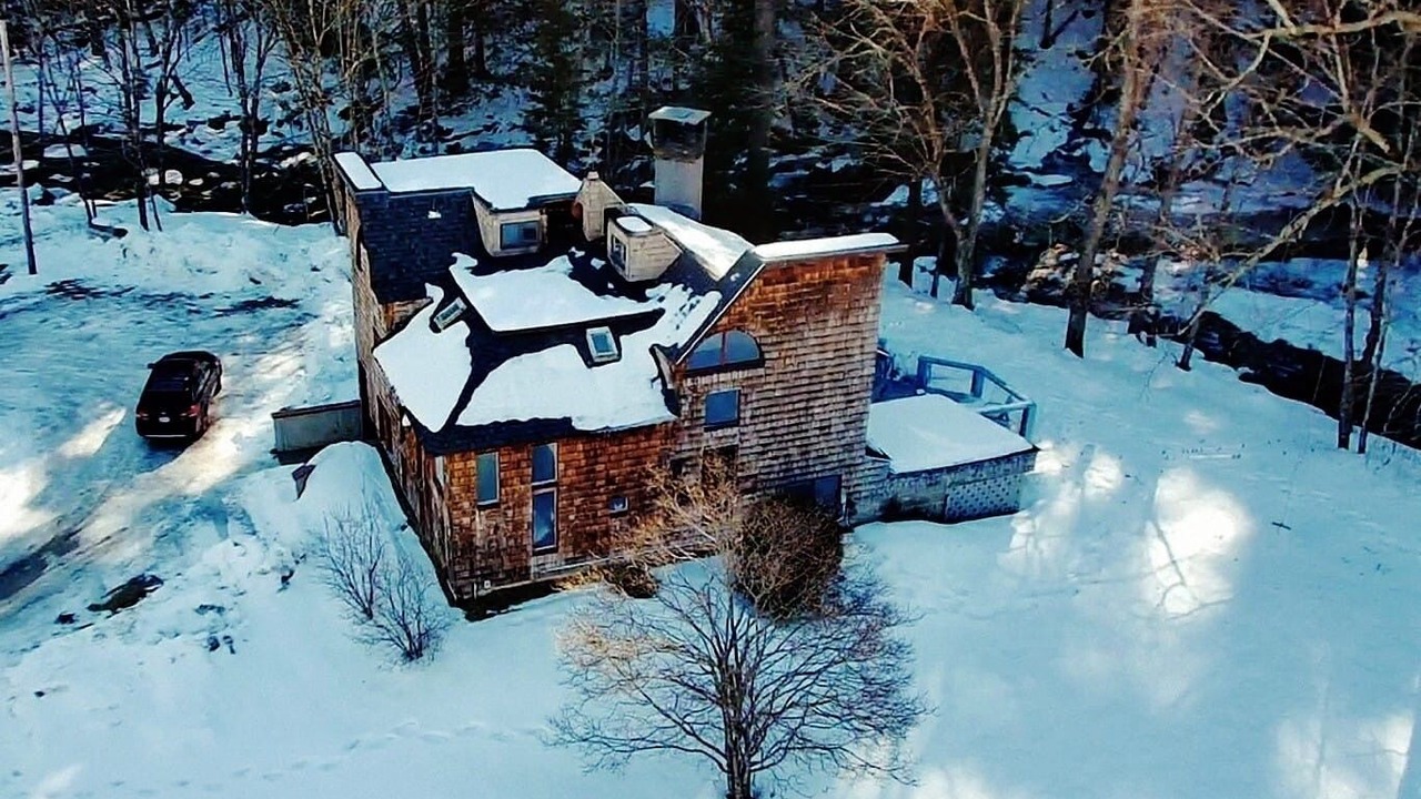 Photo of Outdoor in Hancock