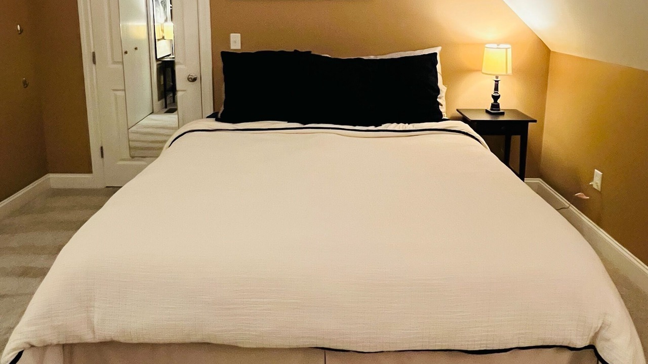 Photo of Bedroom in Northwood