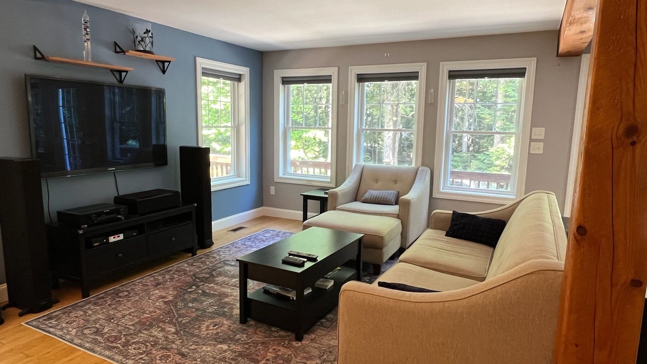 Photo of Livingroom in Northwood