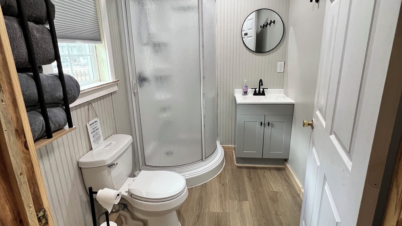 Photo of Bathroom in Covel