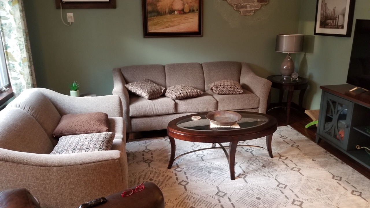Photo of Livingroom in Lindenhurst