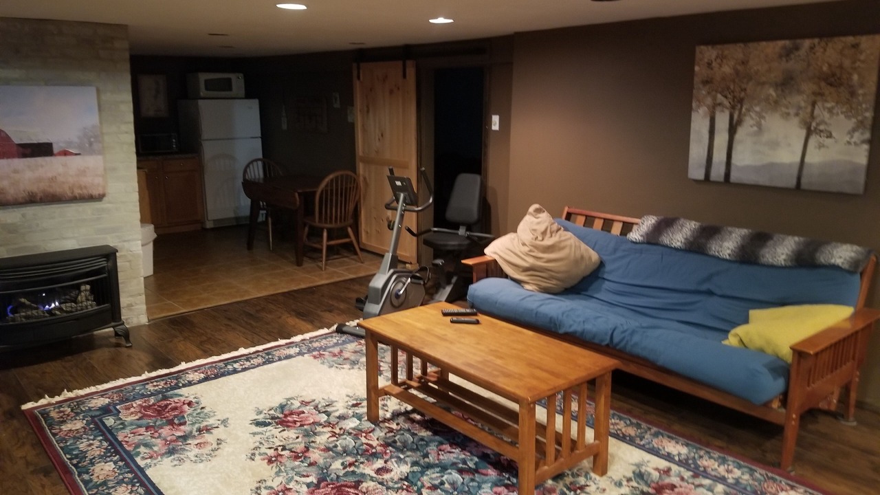 Photo of Livingroom in Lindenhurst