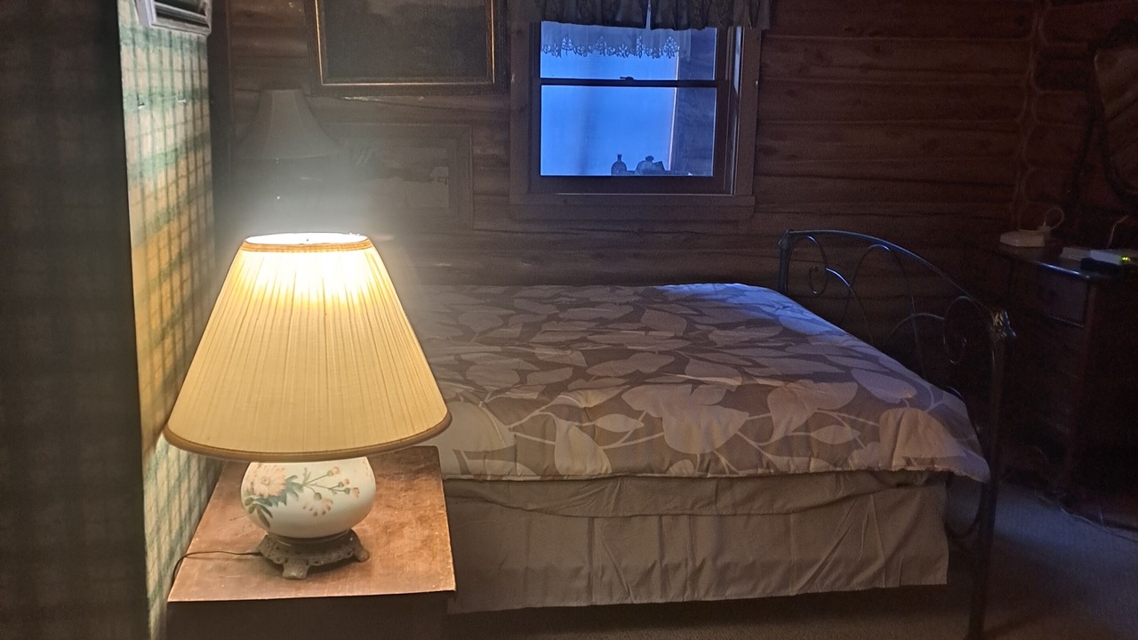 Photo of Bedroom in Olmstedville