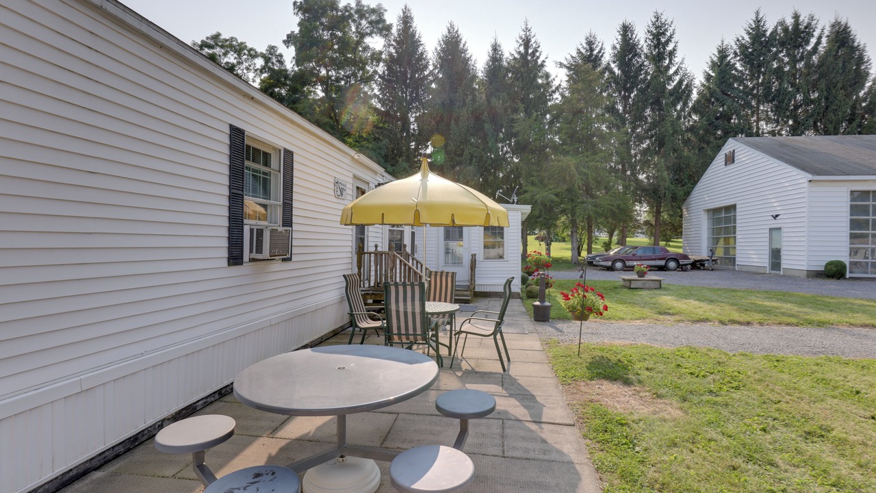 Photo of Outdoor in Lakemont