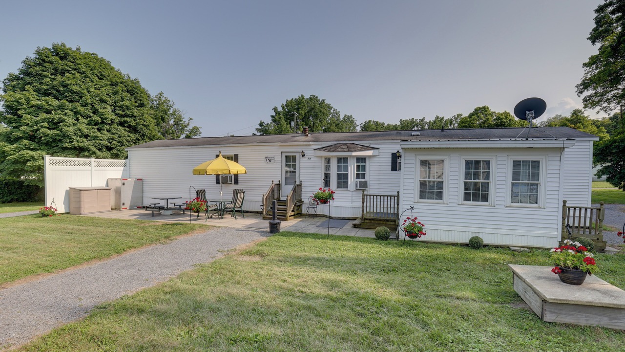 Photo of Outdoor in Lakemont