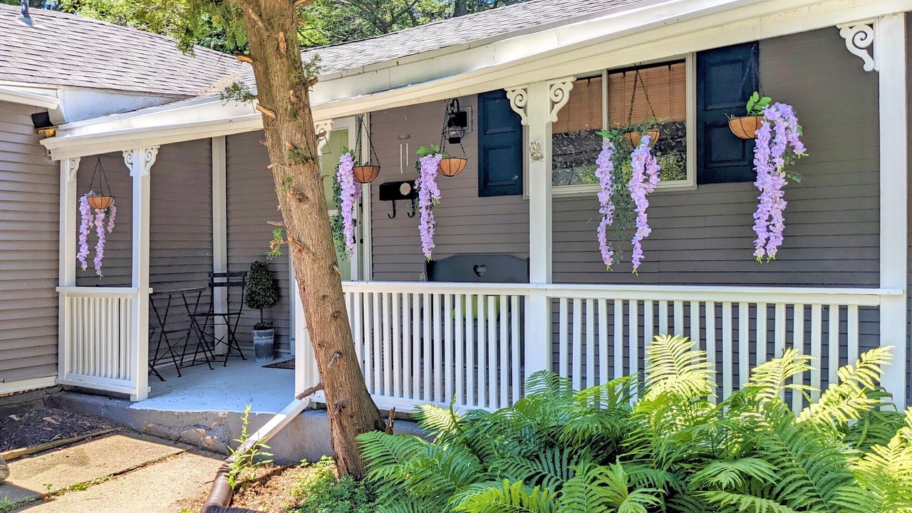 Photo of Patio Balcony in Williamsville