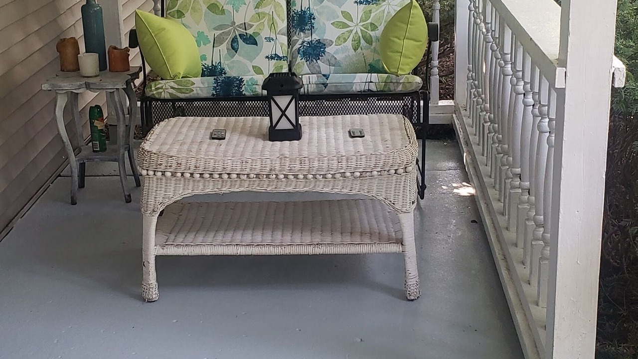 Photo of Patio Balcony in Williamsville