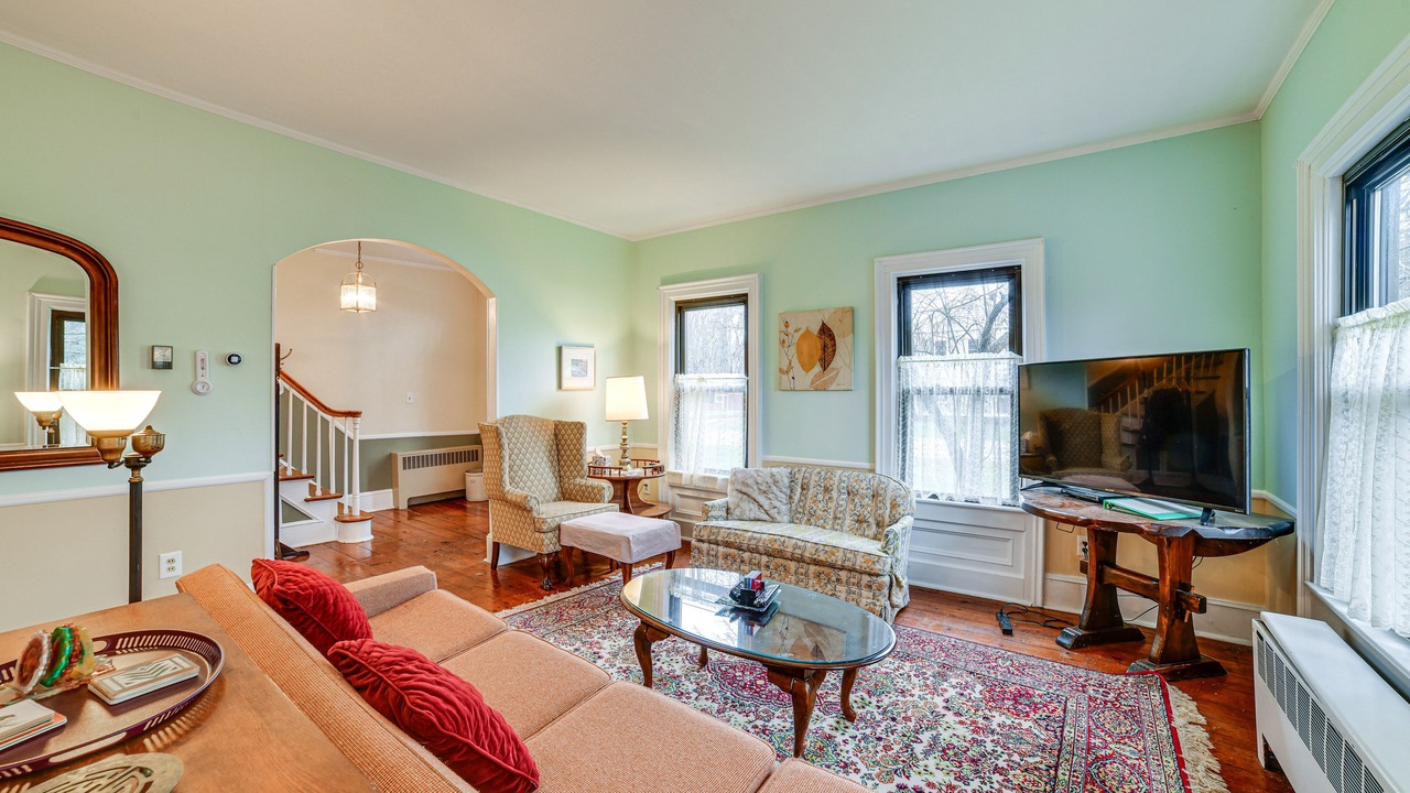 Photo of Livingroom in Fly Creek