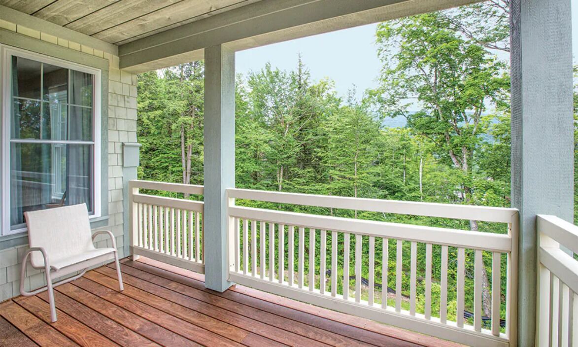 Photo of Patio Balcony in Jeffersonville
