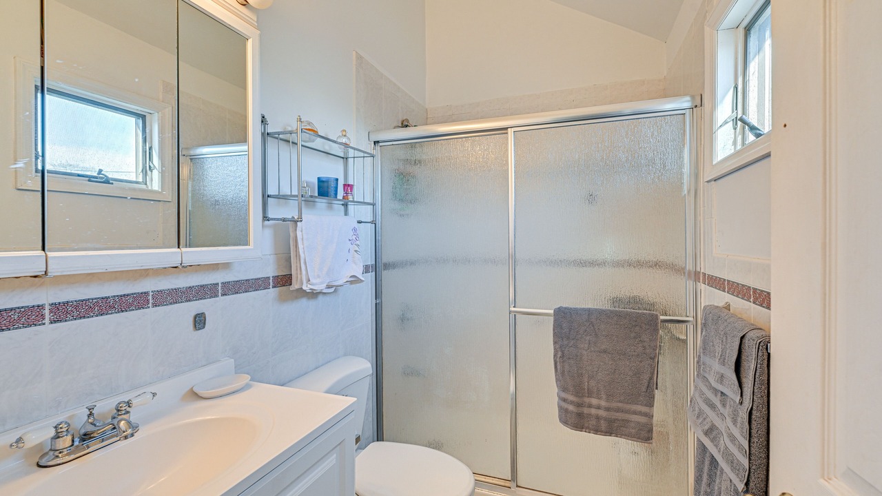 Photo of Bathroom in Levittown