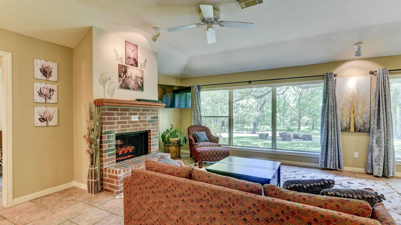Photo of Livingroom in Damon