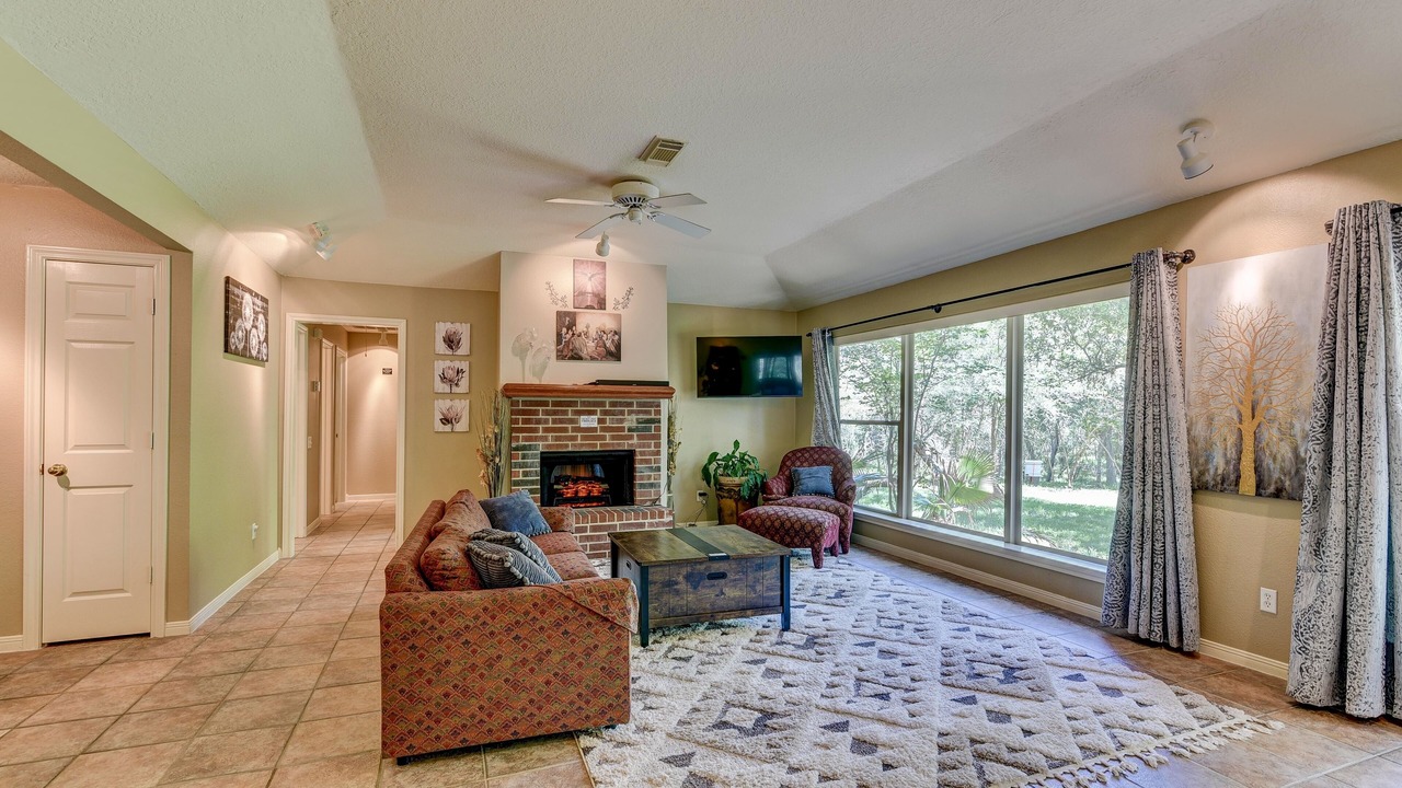 Photo of Livingroom in Damon