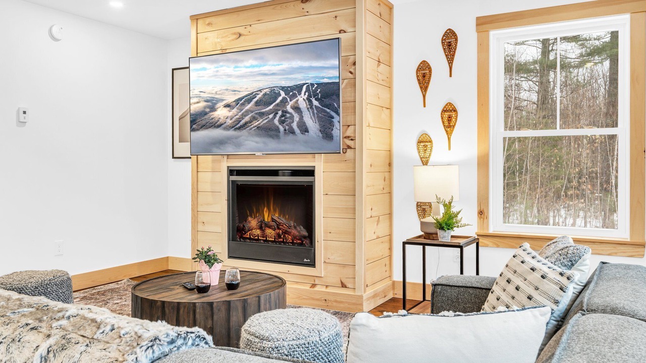 Photo of Livingroom in Bethel