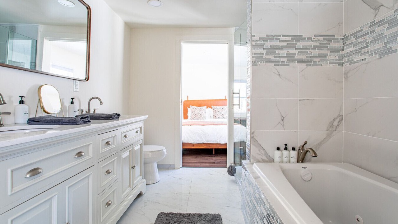 Photo of Bathroom in Livingston Manor
