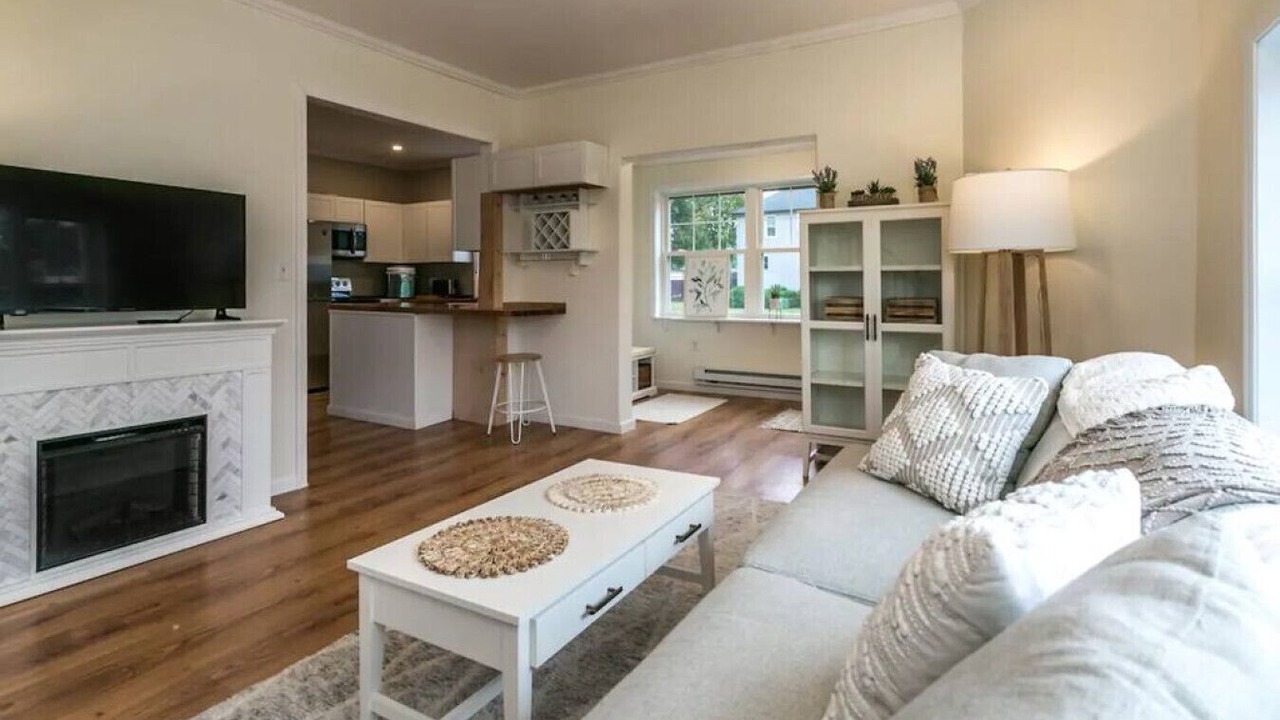 Photo of Livingroom in Sylvan Beach