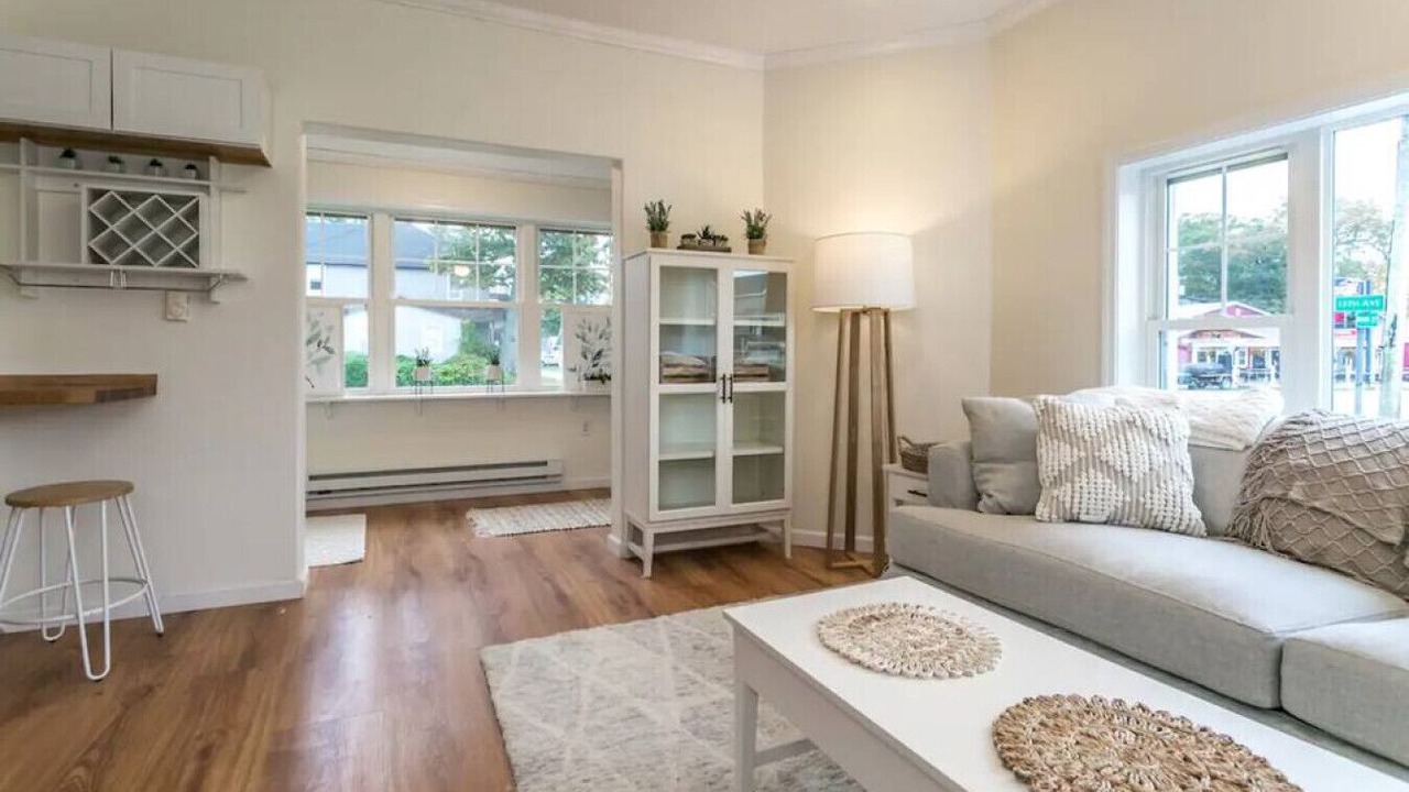 Photo of Livingroom in Sylvan Beach