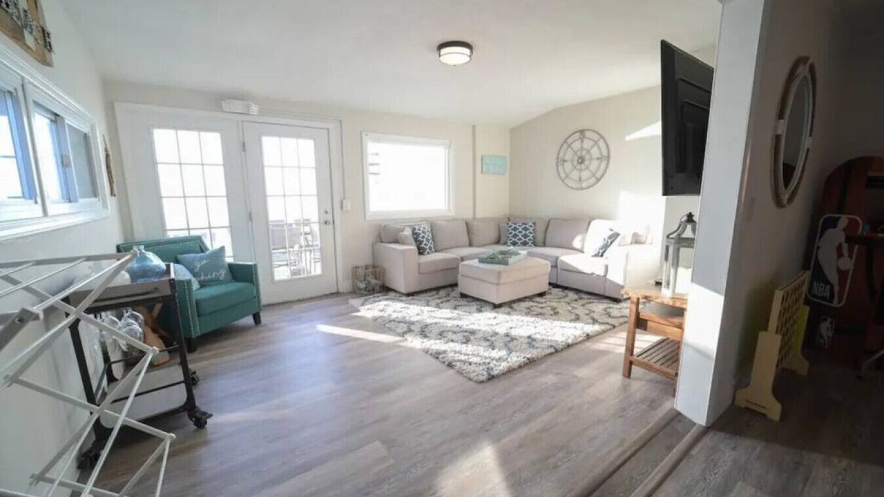Photo of Livingroom in Sylvan Beach
