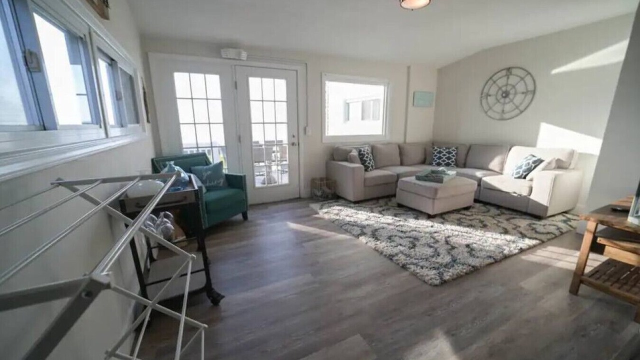 Photo of Livingroom in Sylvan Beach