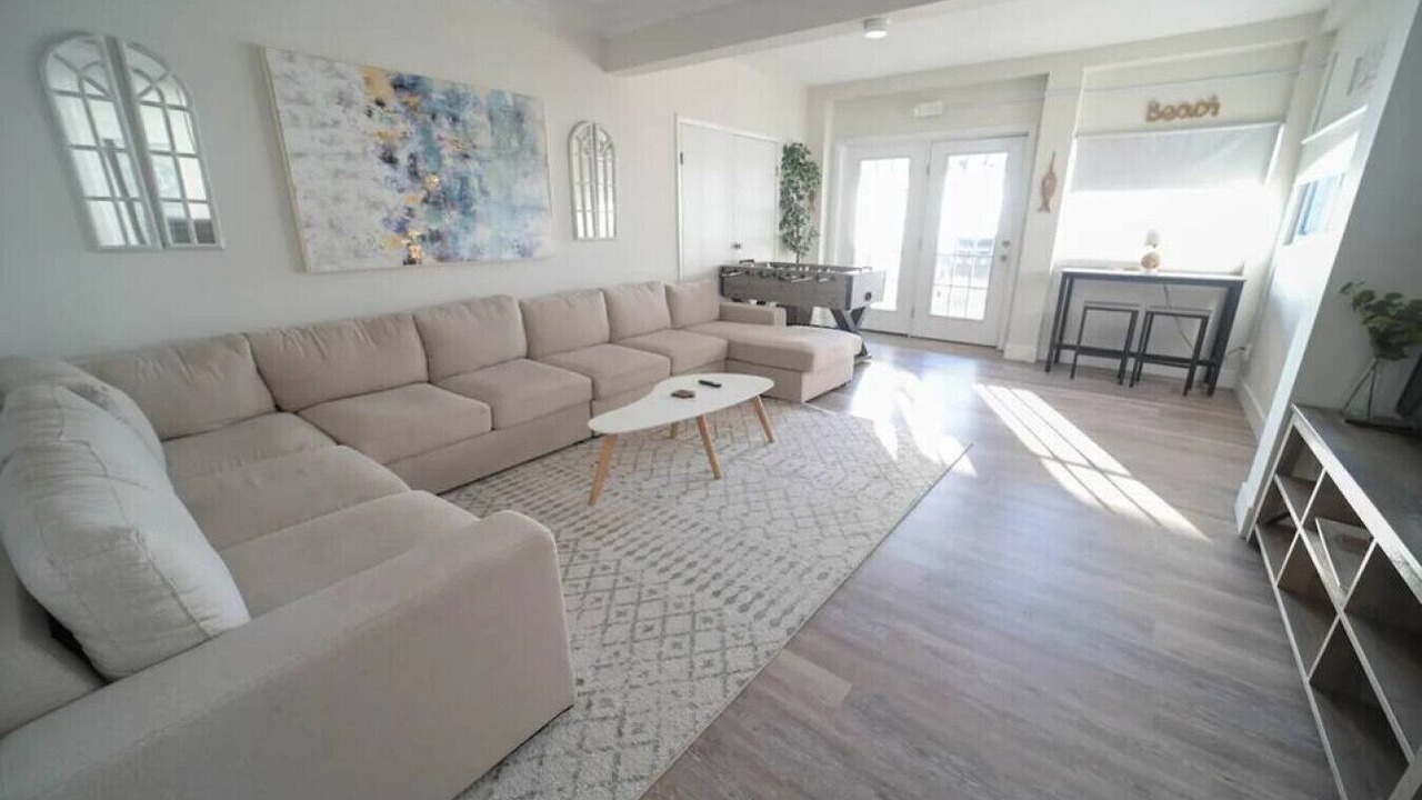 Photo of Livingroom in Sylvan Beach