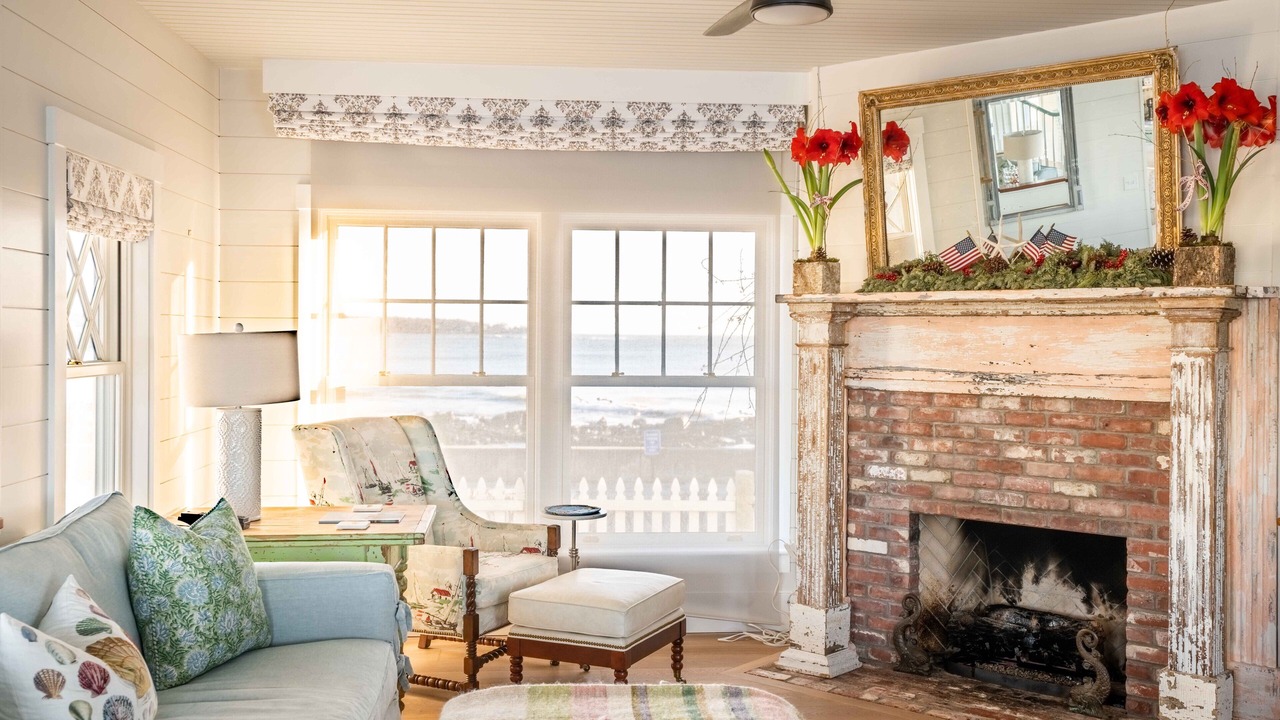 Photo of Livingroom in Kennebunk