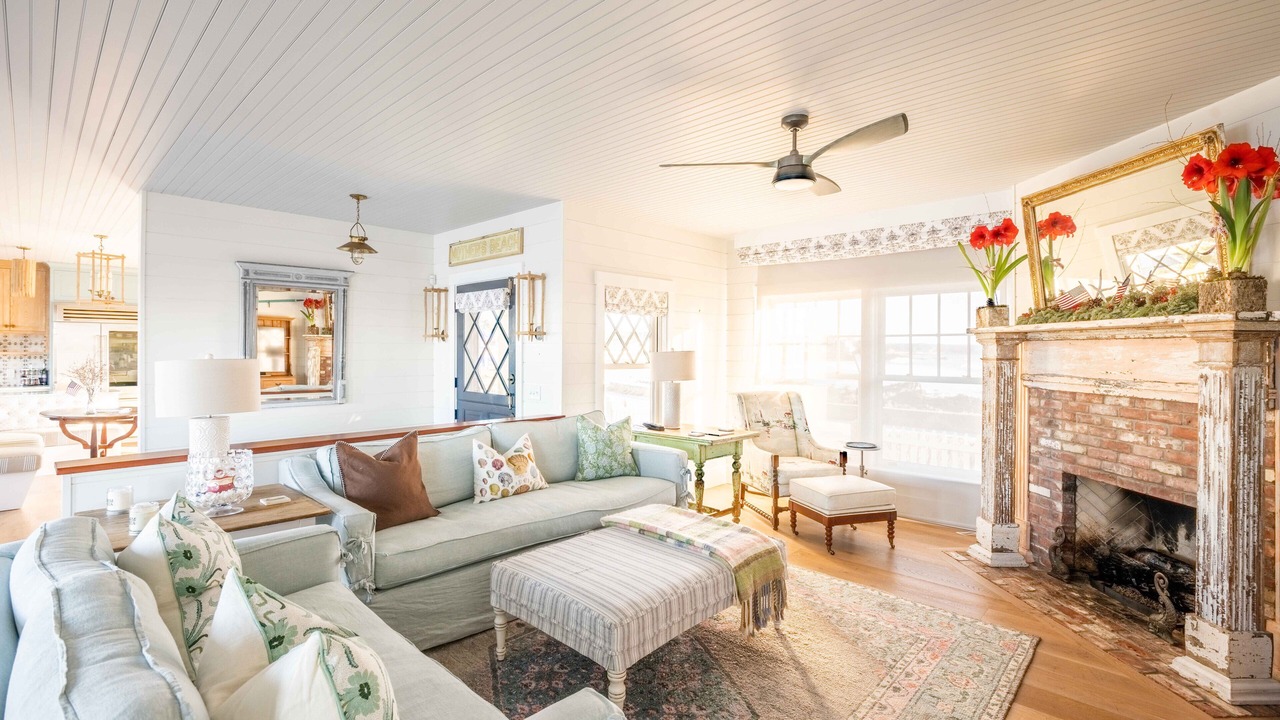 Photo of Livingroom in Kennebunk