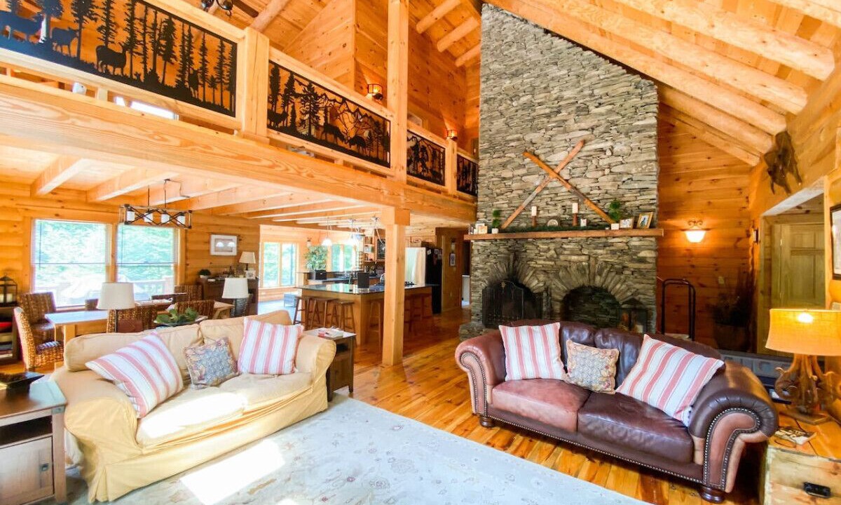 Photo of Livingroom in Center Conway