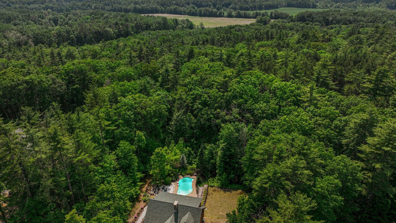 Photo of Outdoor in Center Conway