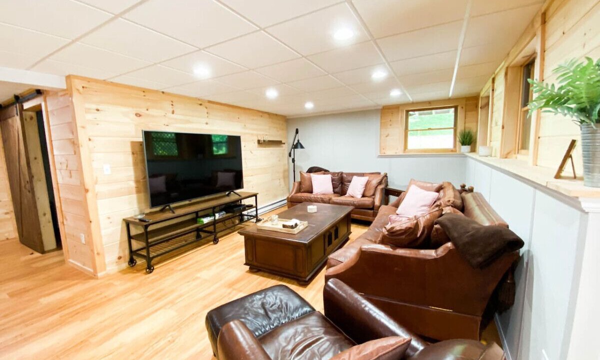 Photo of Livingroom in Center Conway
