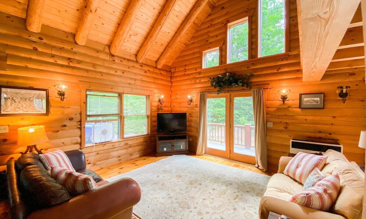 Photo of Livingroom in Center Conway