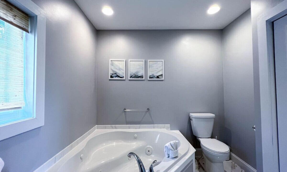 Photo of Bathroom in Intervale